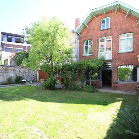 La Maison Du Fond Du Jardin Ixelles Bagian luar foto
